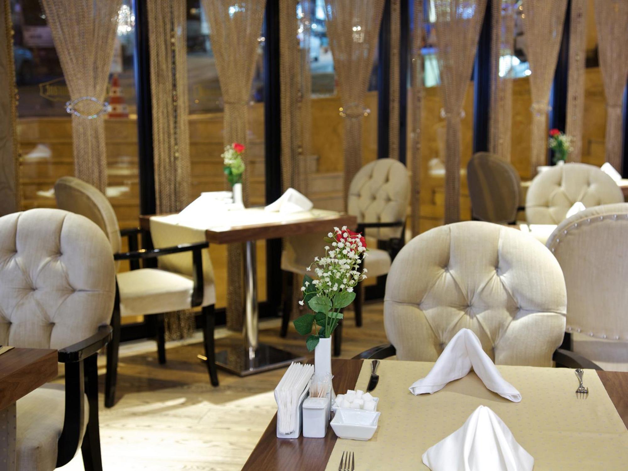 Hotel Momento - Special Category Istanbul Exteriör bild