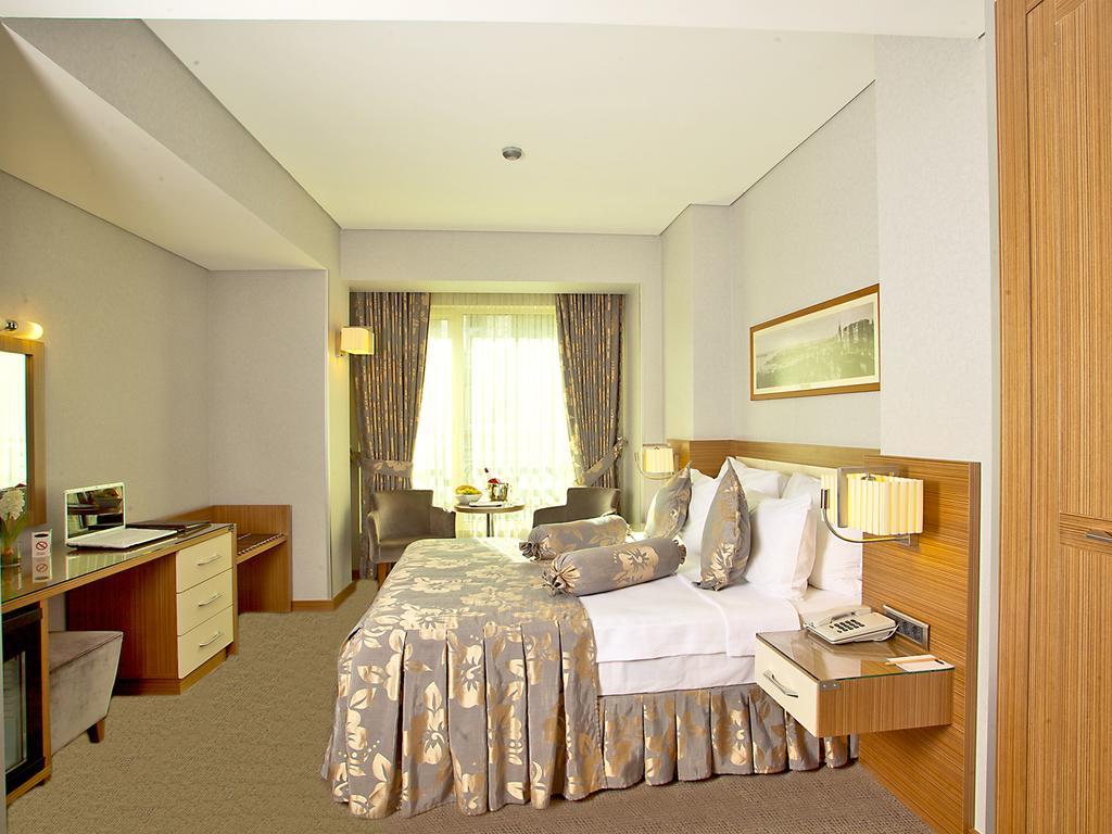 Hotel Momento - Special Category Istanbul Exteriör bild